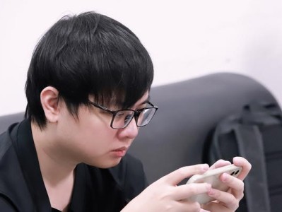时光老头小丑出装攻略（大招时空之门为你打开全新玩法，成为小丑中的王者）